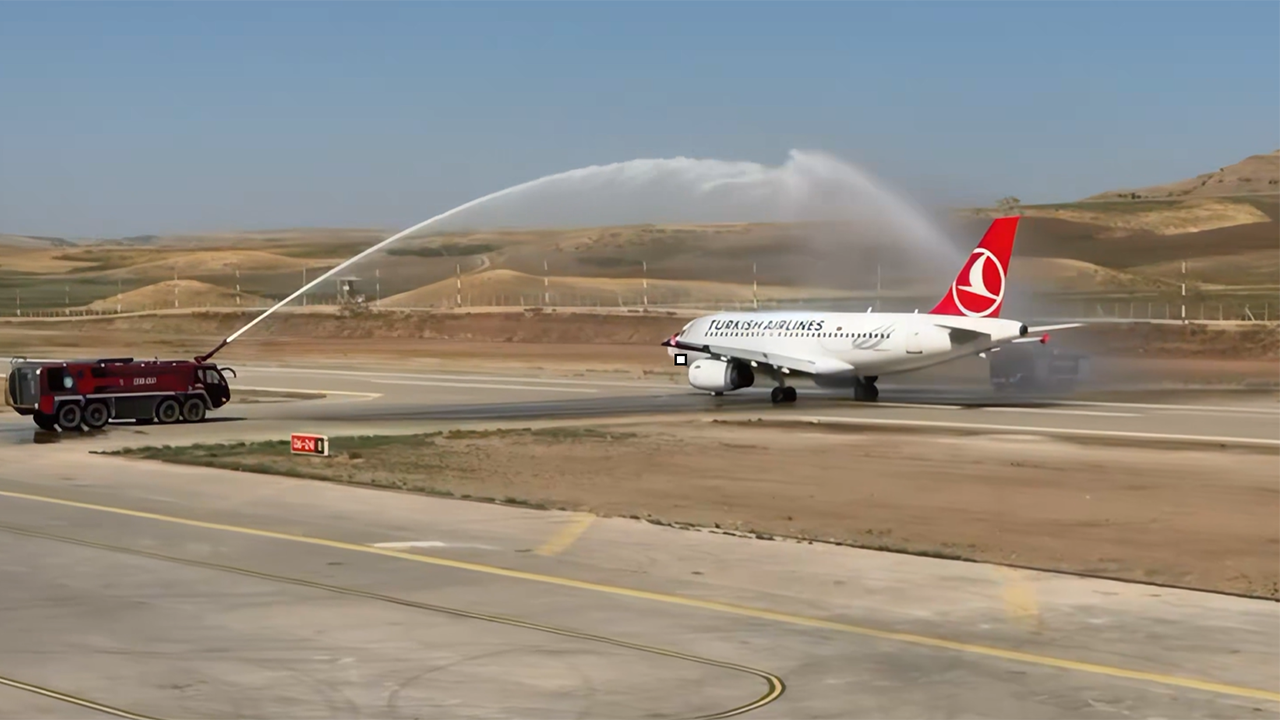 Siirt Havalimanı yeniden uçuş trafiğine açıldı