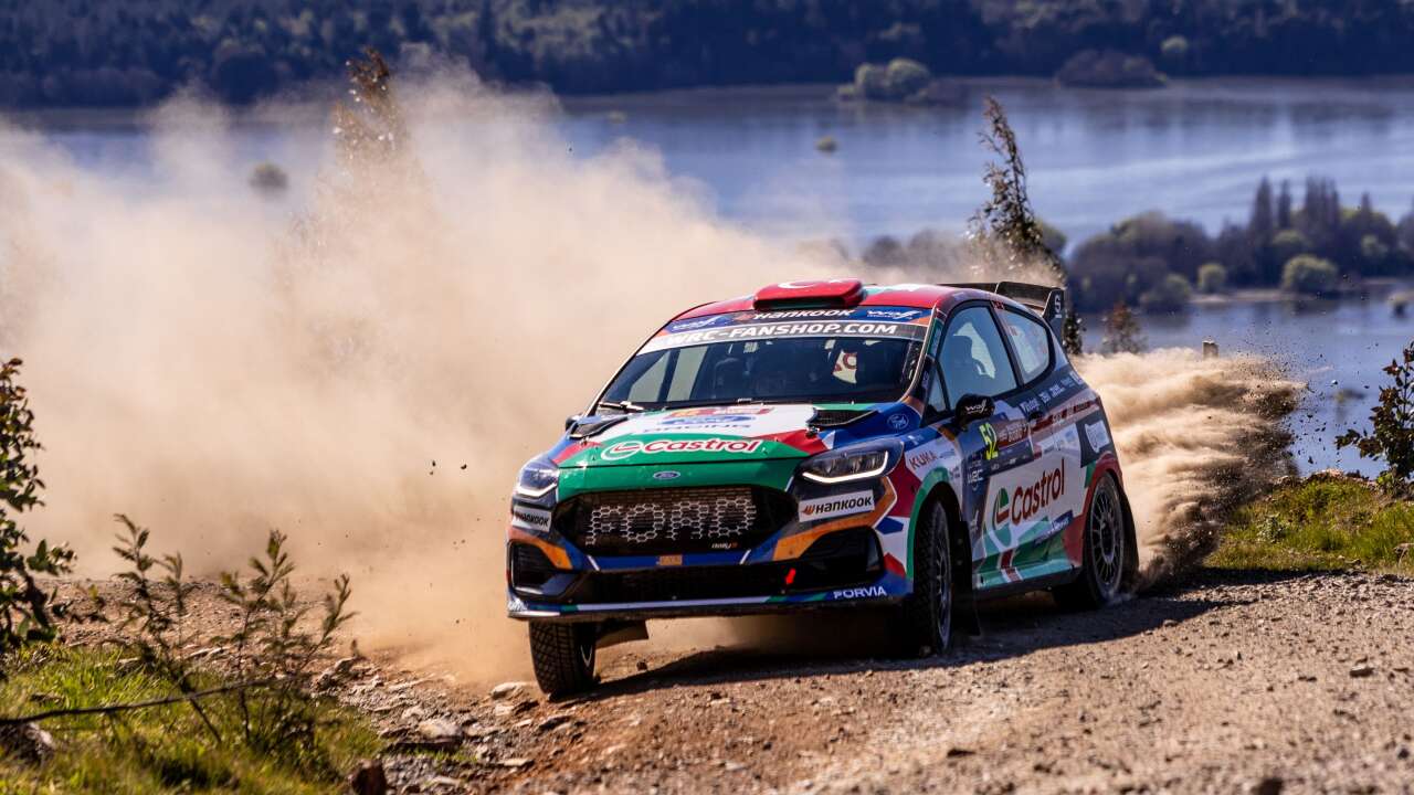 Türk ralli tarihinde bir ilk: Ali Türkkan dünya şampiyonu oldu