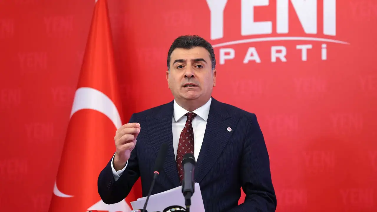 Zeynel Emre'den açıklama: YENİ Parti'nin ismi değişecek mi?