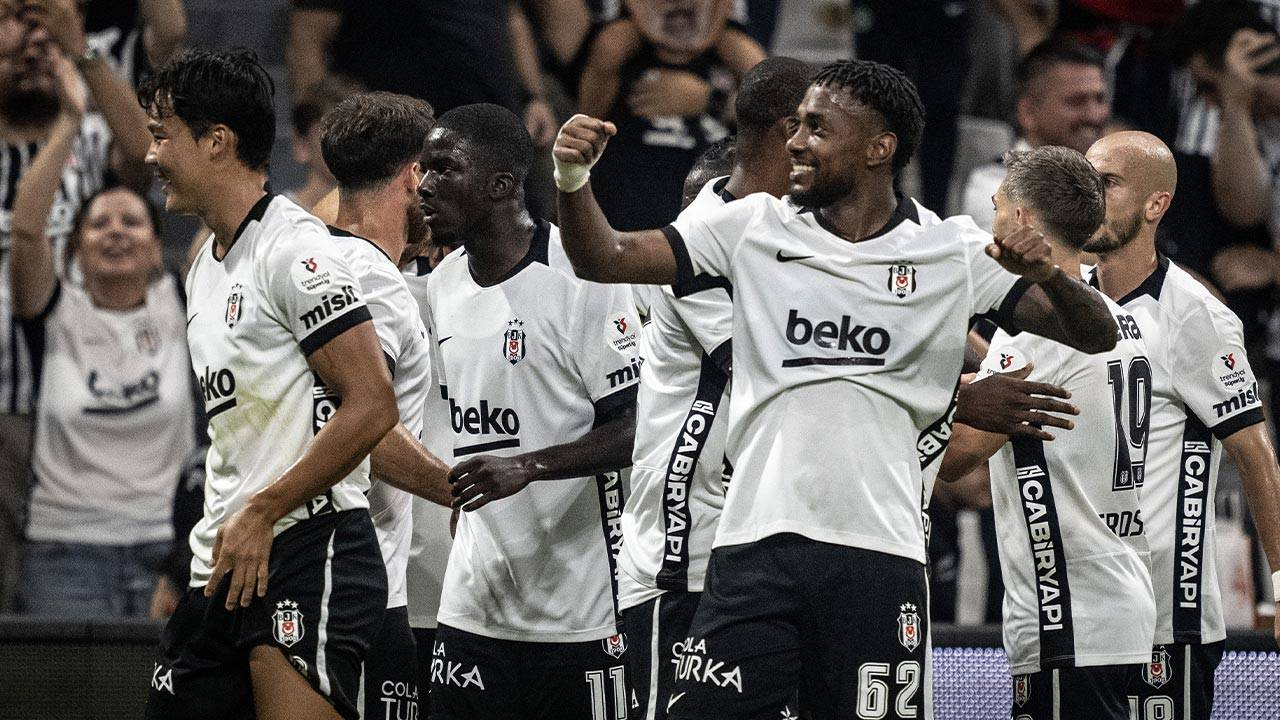 Beşiktaş'ın UEFA Avrupa Ligi kadrosu belli oldu