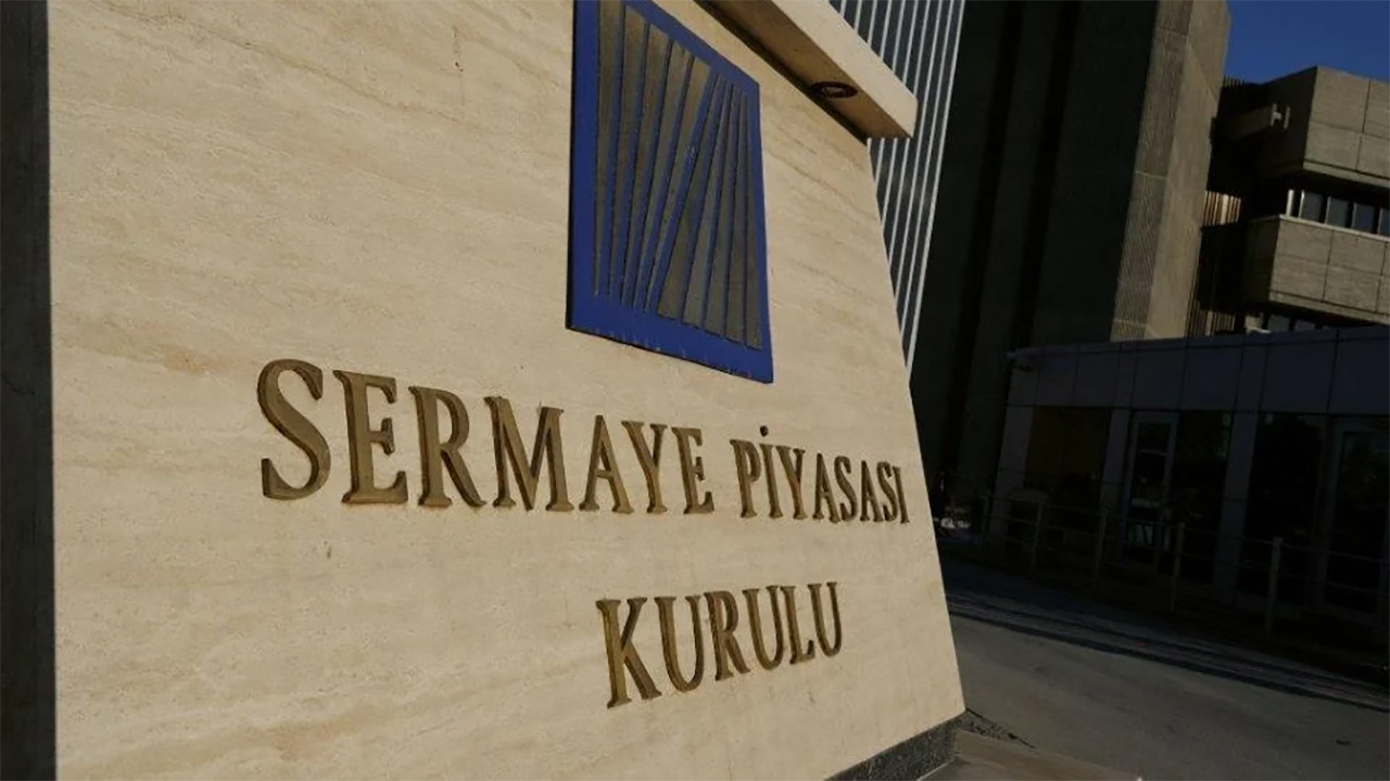 'SPK'nın fonlarını tasfiye ettiği şirketi, eski bakan yardımcısı kurdu' iddiası