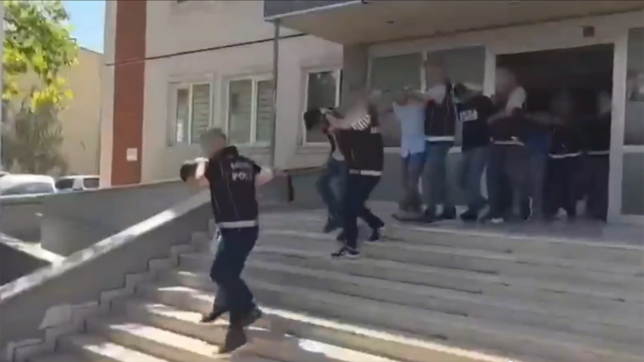 Diyarbakır'da operasyon: 26 kişi tutuklandı