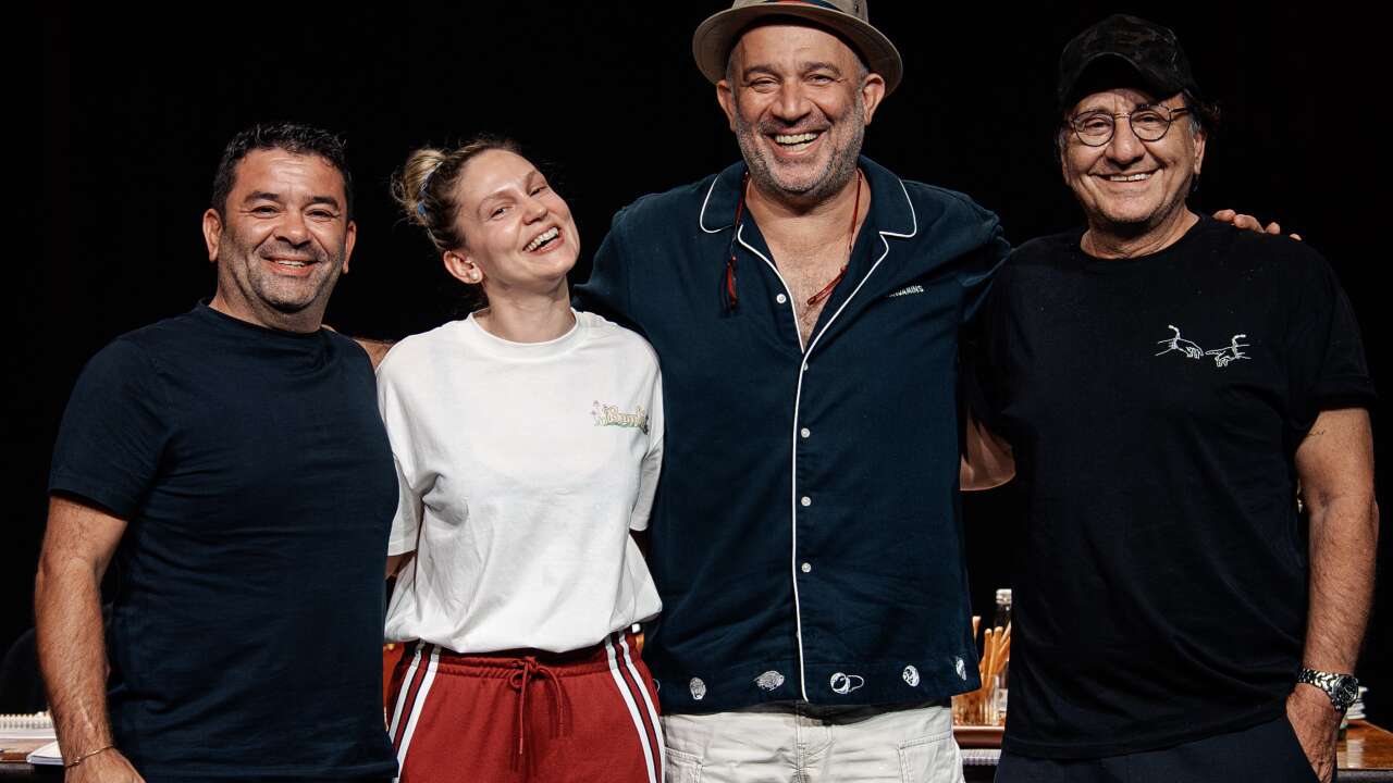 Farah Zeynep Abdullah ve Şevket Çoruh Baba Sahne'de buluşuyor!