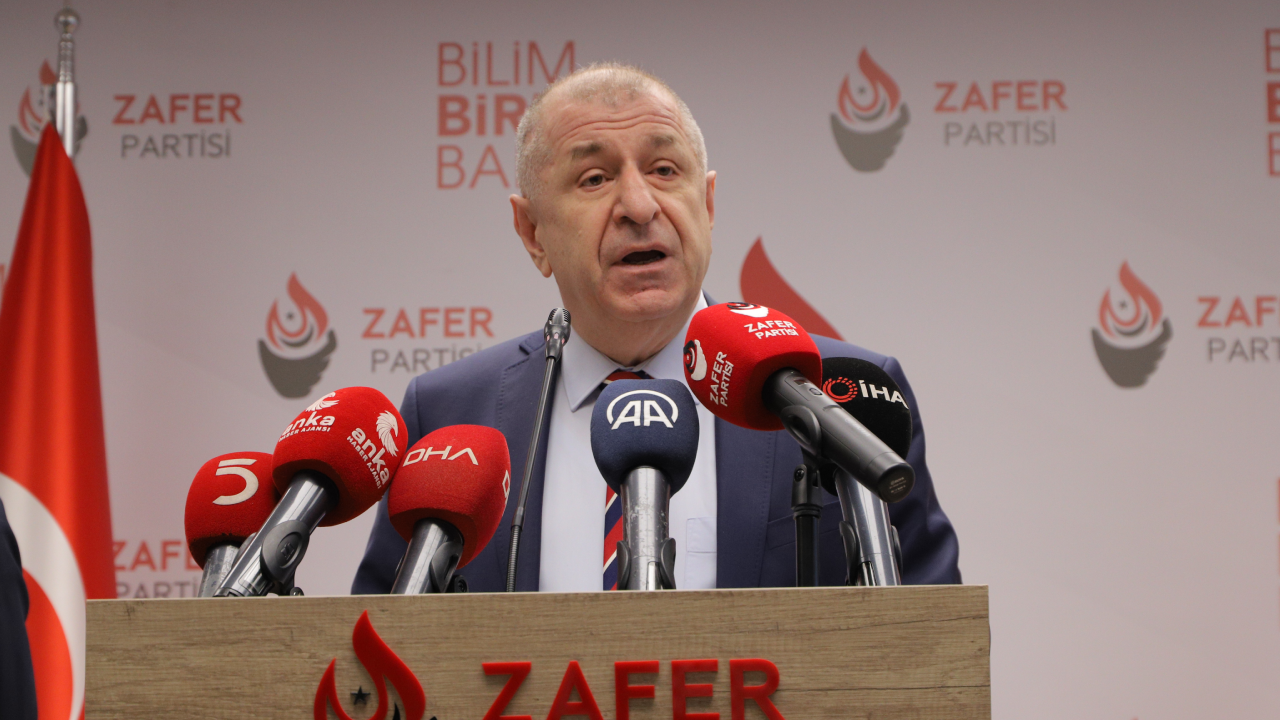 Ümit Özdağ: Bir devlet görevlisi, İsviçre bankasına fon parası gönderdi