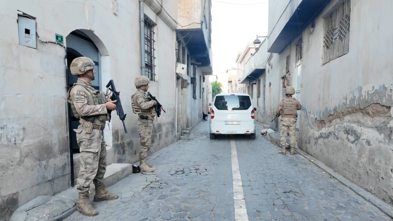 28 ilde IŞİD operasyonu: 83 kişi gözaltına alındı