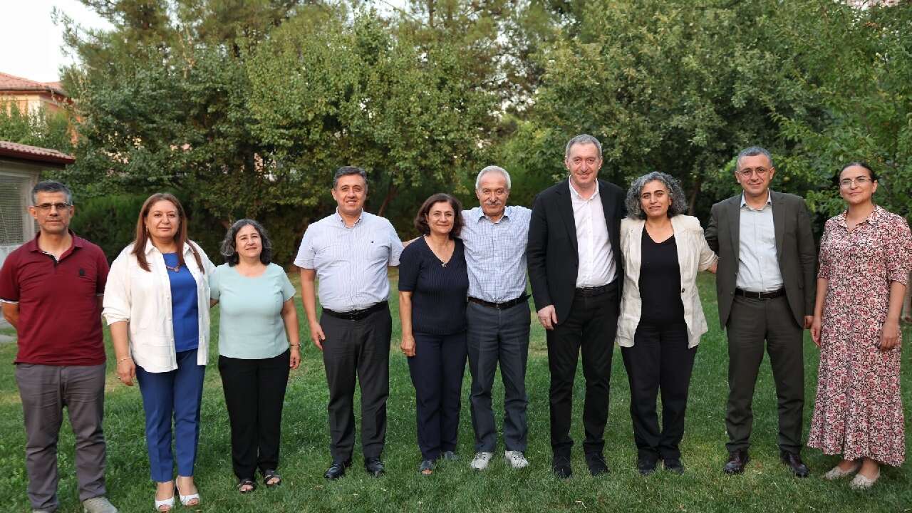 Tuncer Bakırhan'dan Selçuk Mızraklı'ya ziyaret