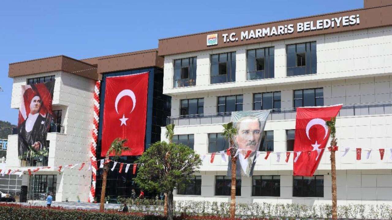 Marmaris Belediyesi'ne yönelik rüşvet davasında tutuklu sanık kalmadı