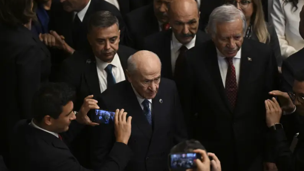 Bahçeli, Demirtaş'ın tahliyesine ilişkin soruya yanıt verdi