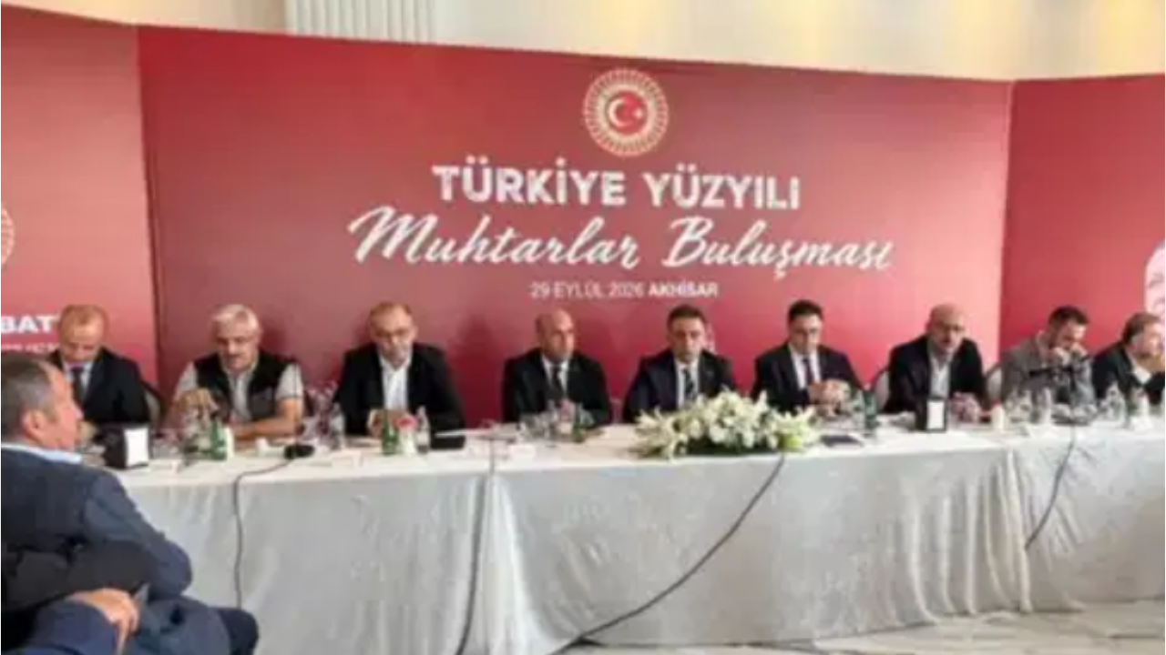 Burası Meclis değil AK Parti ilçe teşkilatı