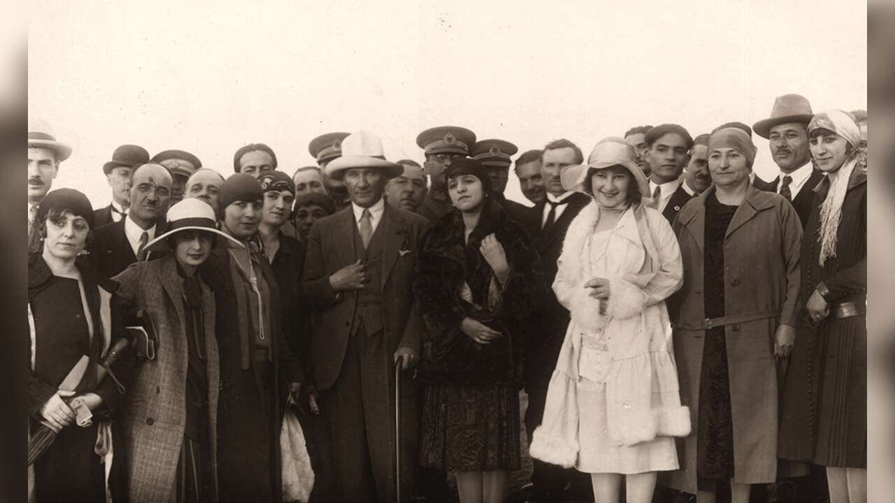Kadının 100 Yıllık Özgürlüğü: Medeni Kanun