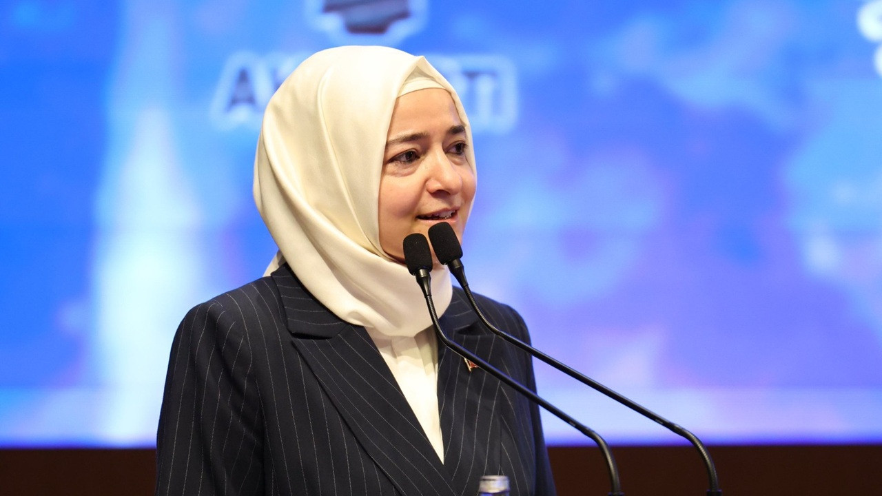 Fatma Betül Sayan Kaya'dan 'gönüllü' iade: Ana para dışındaki tutarı TMSF'ye gönderdi!