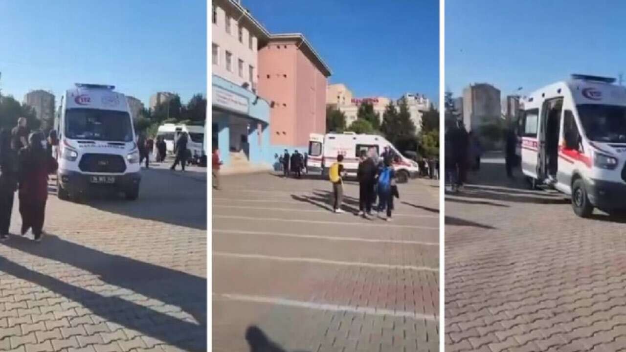 İstanbul’da okulda bıçaklı öğrenci dehşeti: 5 öğrenci hastaneye kaldırıldı
