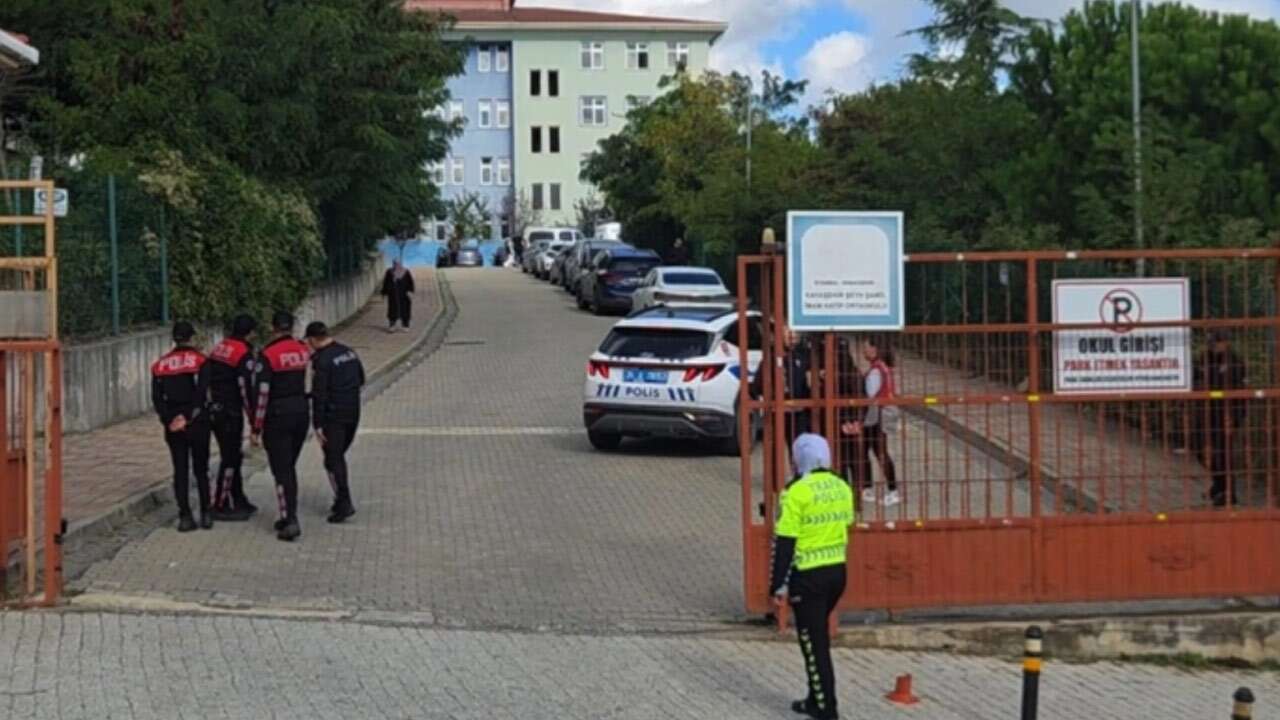 Milli Eğitim Bakanlığı’ndan açıklama: Bıçaklı saldırı olayının yaşandığı okulda eğitime bir gün ara