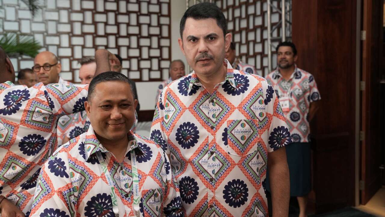 Murat Kurum, Nepal Dışişleri Bakanı Khanal ile görüştü