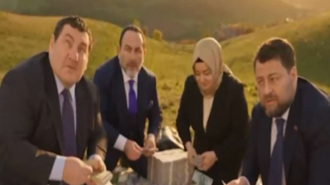 SAADET'ten AK Parti'nin İzmir videosuna 'fonlu' yanıt!
