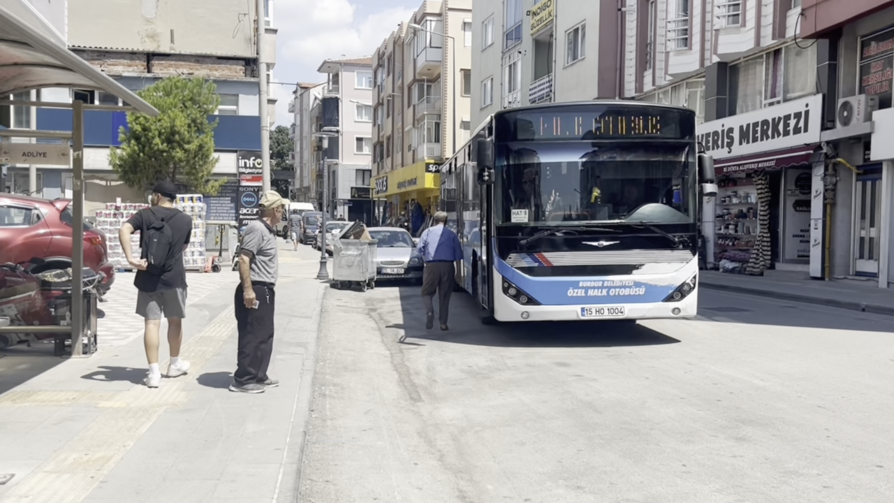 Burdur'da toplu ulaşıma zam