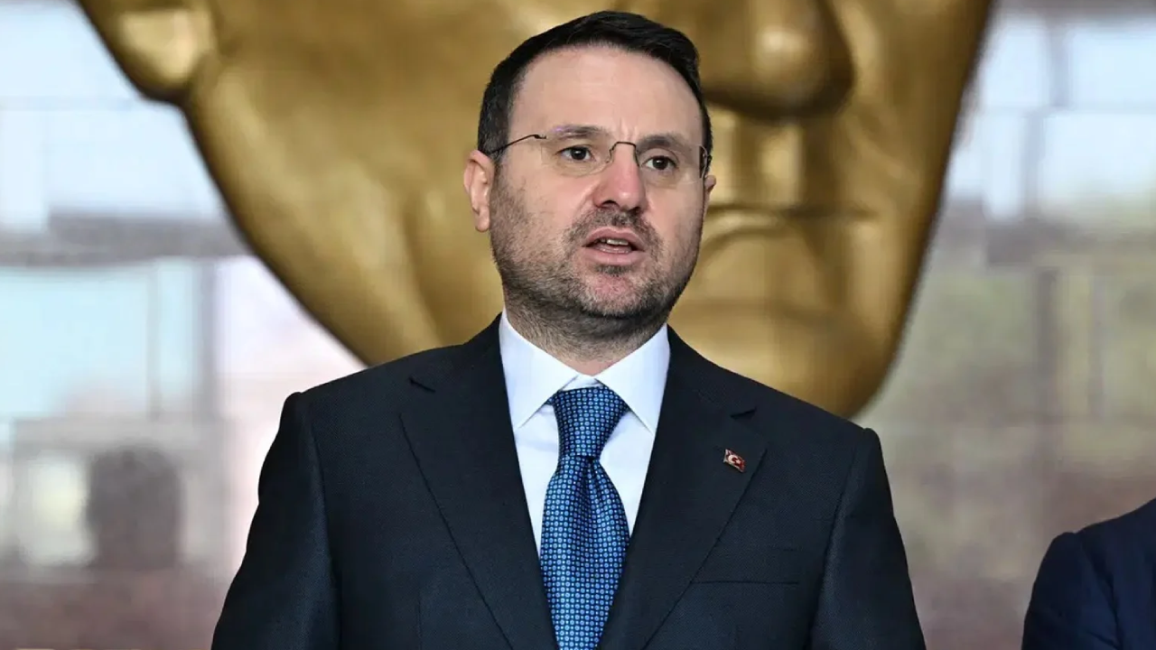 Akın Gürlek duyurdu: 8 ayda düzenlenen operasyonlarda ⁠32 bin 882 kişi tutuklandı