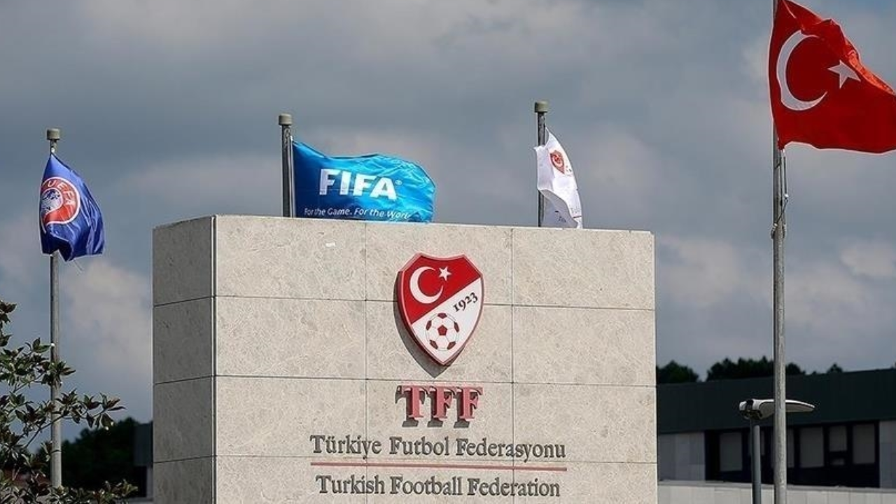 Arda Turan'dan olumsuz yanıt geldi: A Milli Takım için sivrilen diğer aday belli oldu!