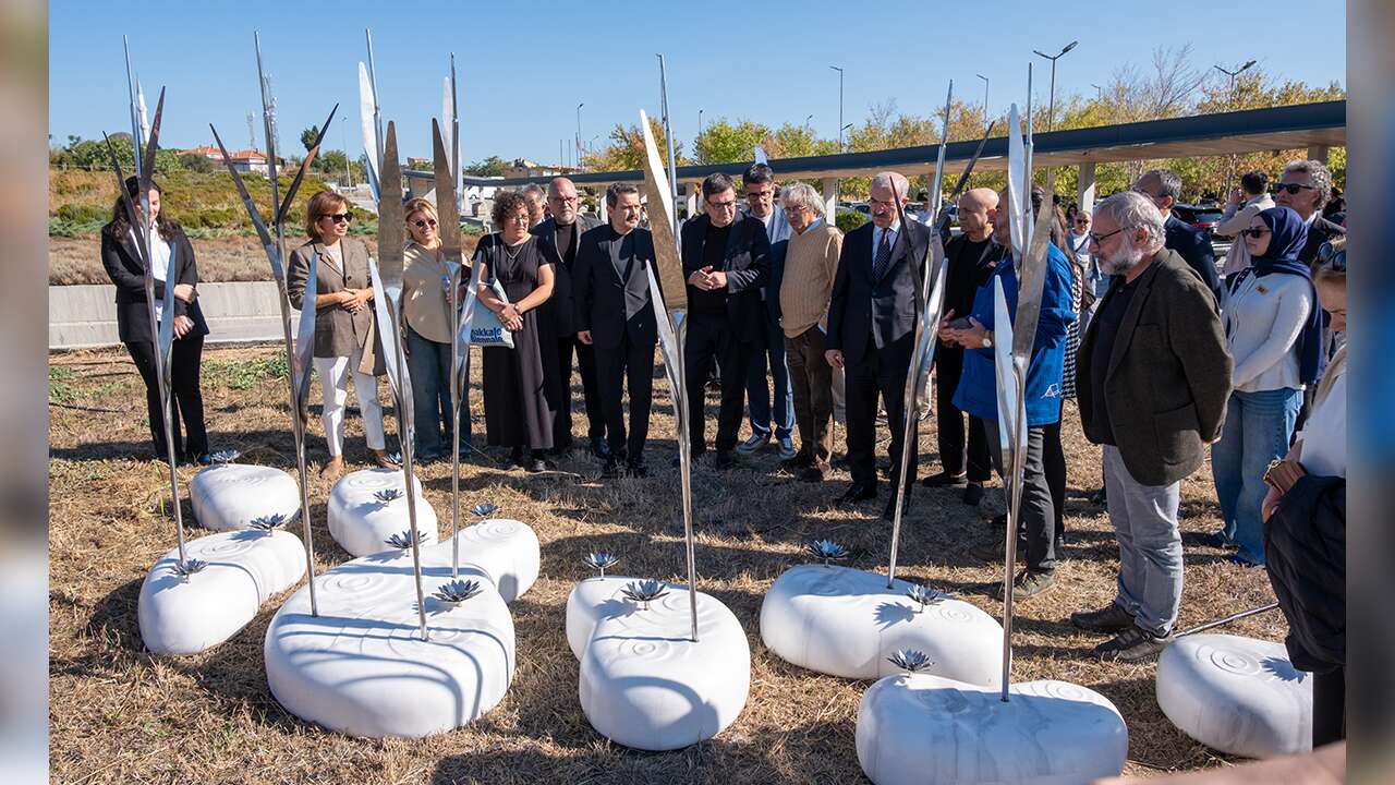 Çanakkale Bienali’nde “Metcezir” başladı
