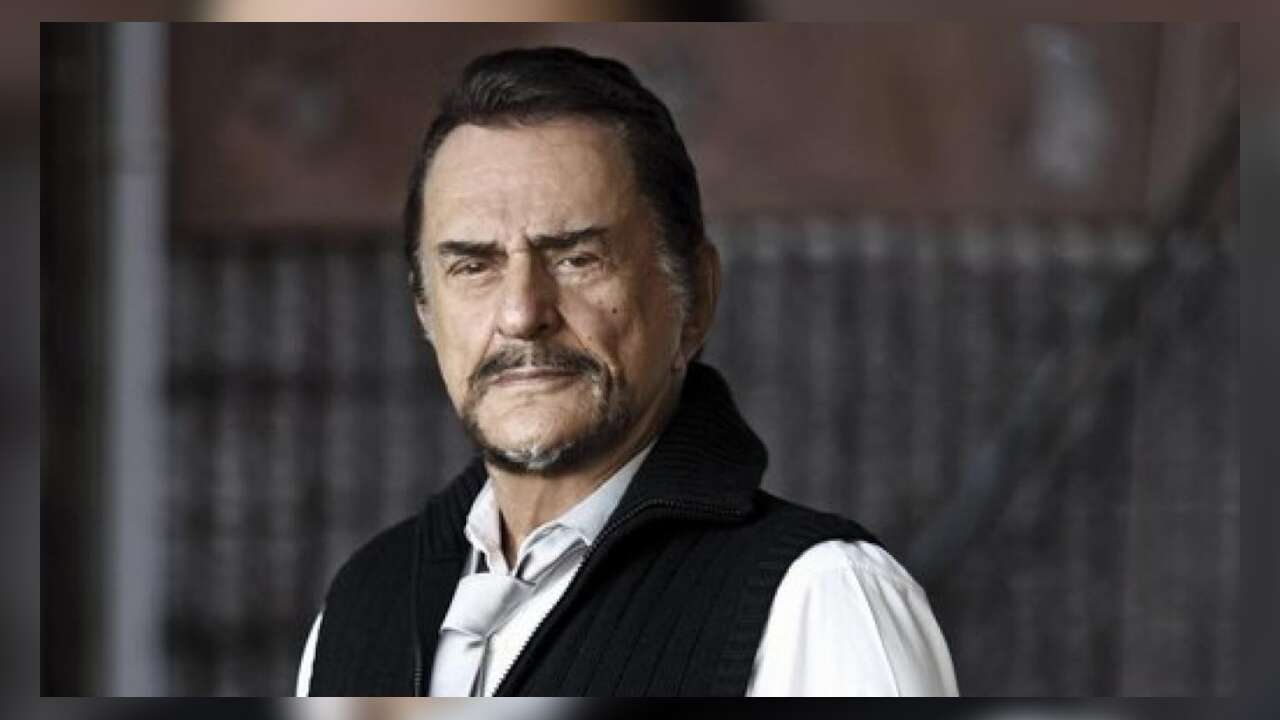 Usta sanatçı Alpay yaşamını yitirdi