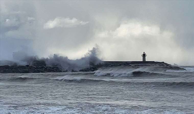 Meteoroloji'den Karadeniz için fırtına uyarısı: Çatı uçması, soba zehirlenmesi...