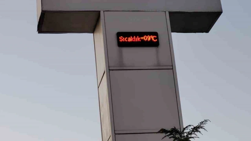 Ankara'da termometler eksi 9 dereceyi gördü