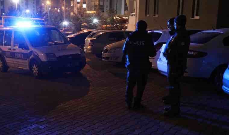 Kayseri'de 10 yaşındaki çocuk, babasını ve misafiri tabancayla vurdu