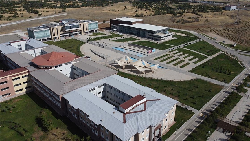 Binali Yıldırım Üniversitesi’nde aynı soyisimde 5 akademisyen