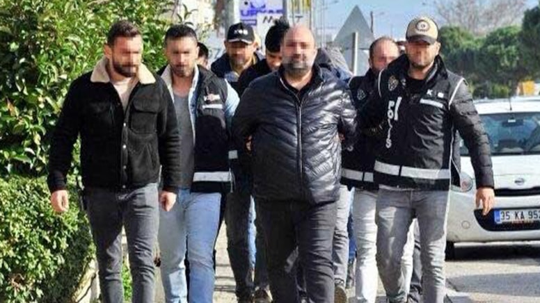 İzmir'deki yolsuzluk ve rüşvet operasyonunun detayları ortaya çıktı