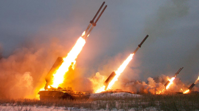 İran Devrim Muhafızları, Pakistan'a füze fırlattı