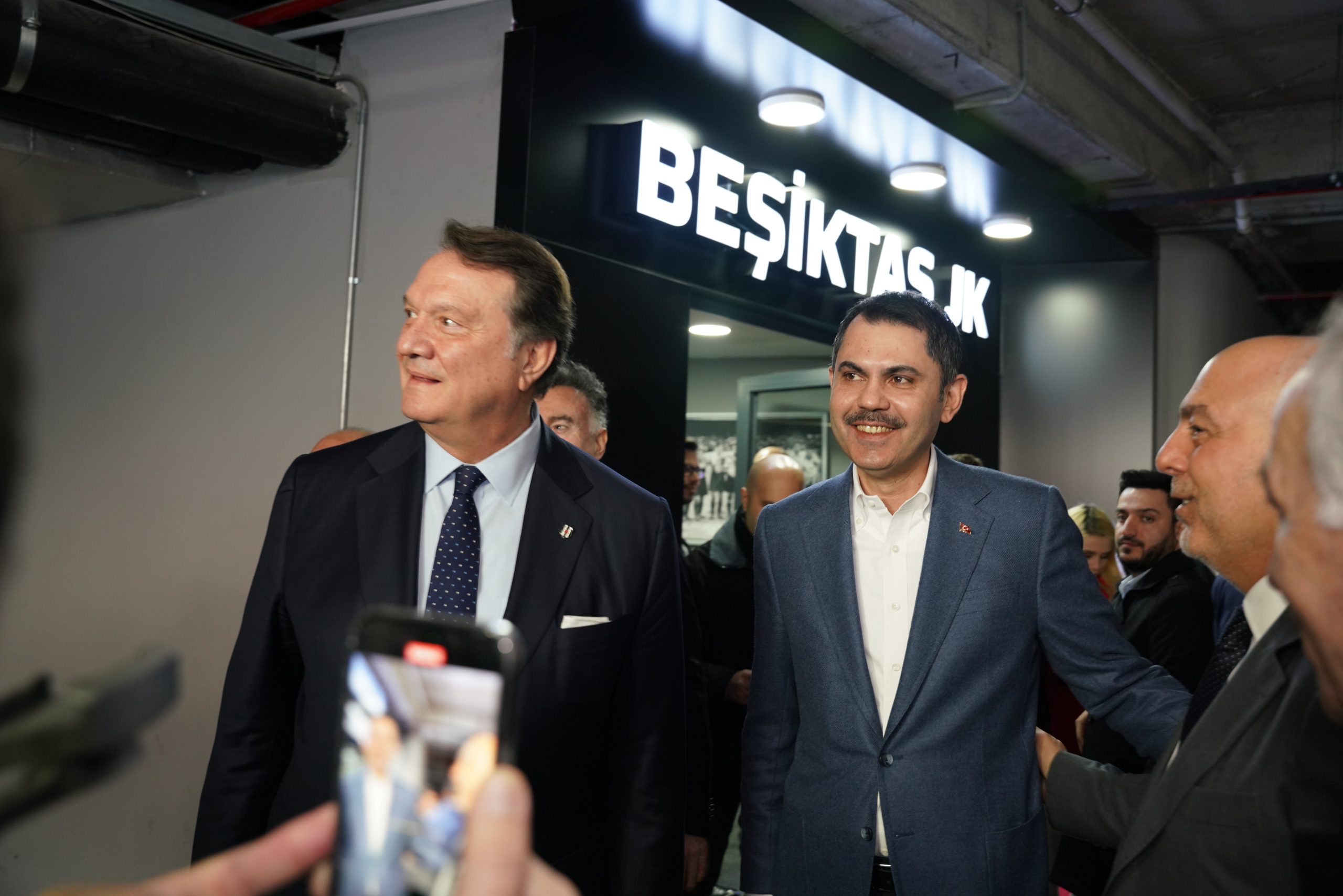 Kurum spor kulüplerini ziyaret etti: Beşiktaş Spor Kulübü Başkanı’nın ismini unuttu