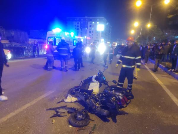 Mardin'de cipin çarptığı motosikletli genç hayatını kaybetti