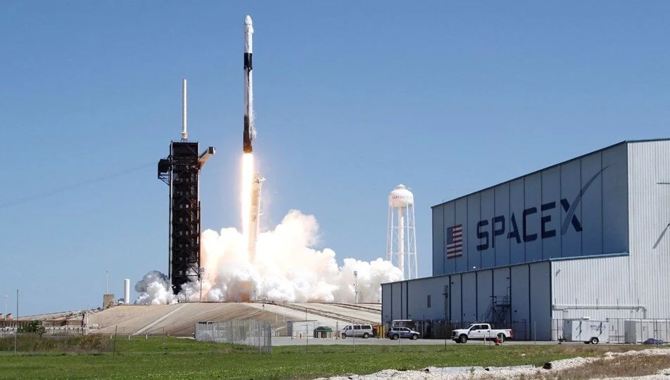 SpaceX'ten uzay yolculuğu için yeni açıklama: Hava yüzden 80 elverişli