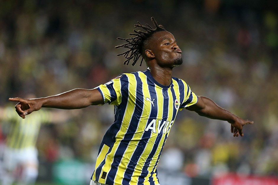 Fenerbahçe'de Batshuayi'den transfer kararı