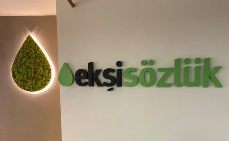 Ekşi Sözlük için verilen erişim engeli kaldırıldı!