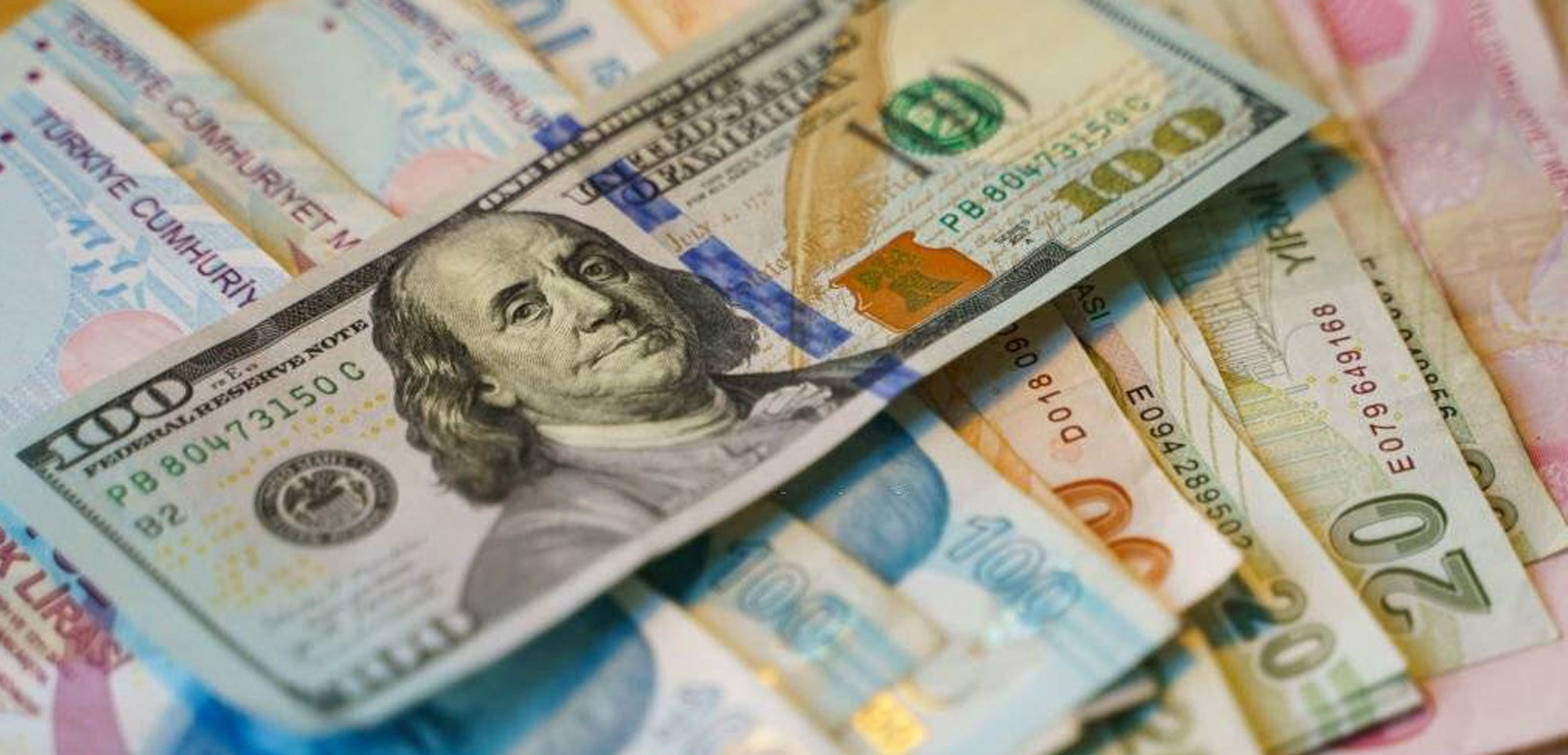 Wells Fargo'dan Türkiye raporu: Dolar 2 lira birden düşecek