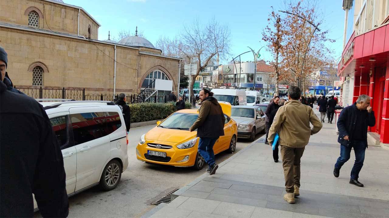 Kırşehir’de ilginç olay: Banka sırası gecikti, bomba ihbarında bulundu
