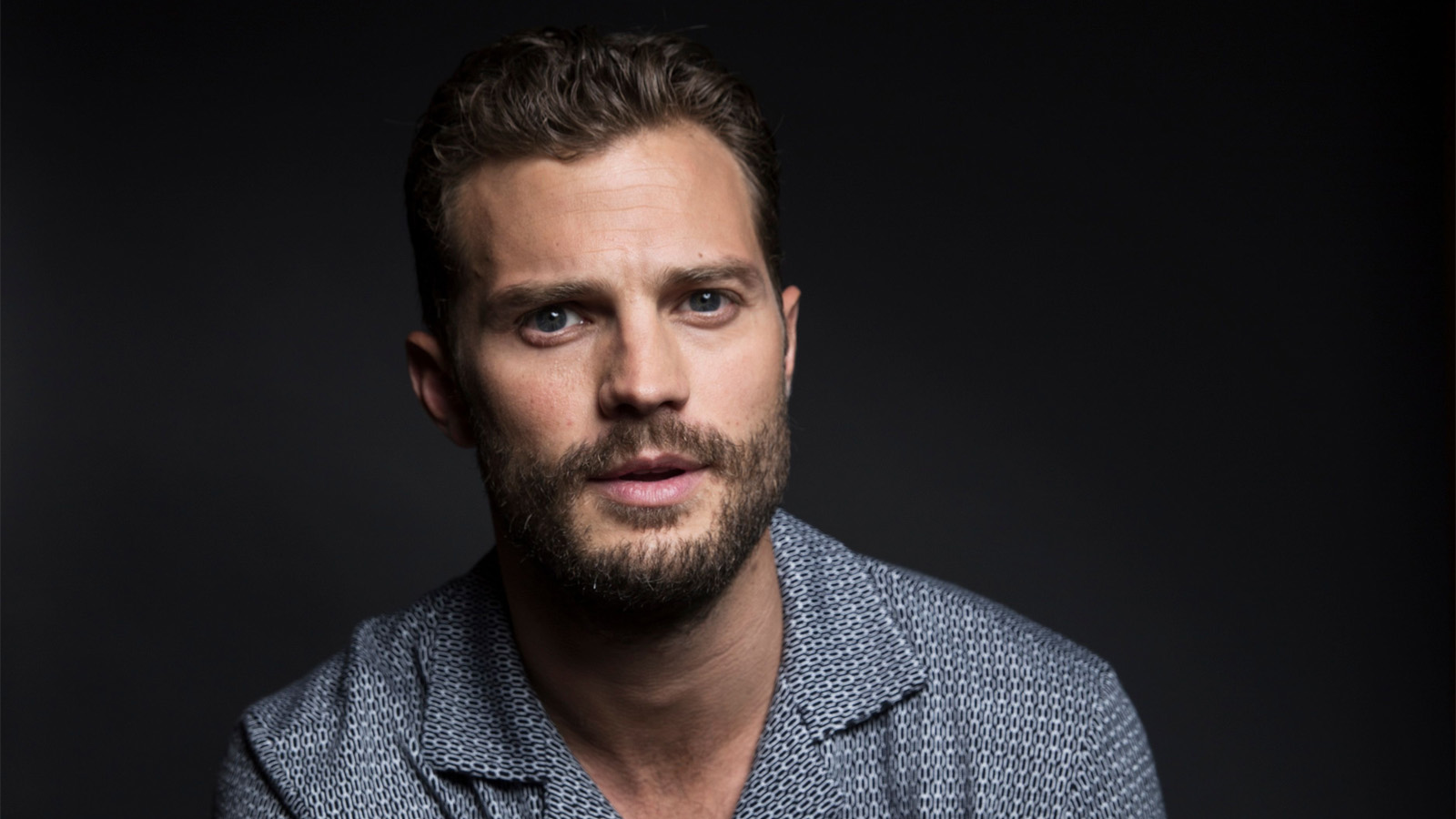 İrlandalı oyuncu Jamie Dornan hastanelik oldu
