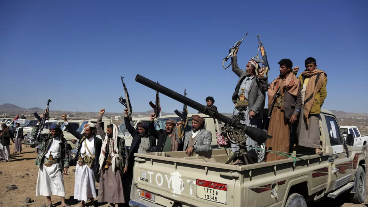 Husilerden ABD'li ve İngiliz personele 30 gün içinde Yemen'i terk edin talimatı