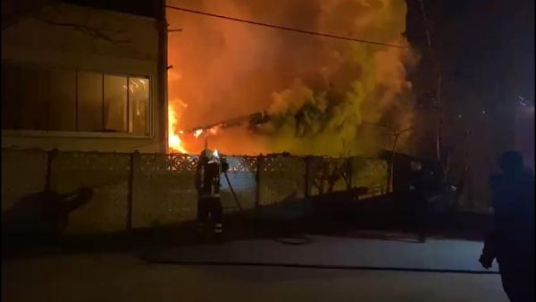 Prefabrik evde yangın: 1 kişi hayatını kaybetti
