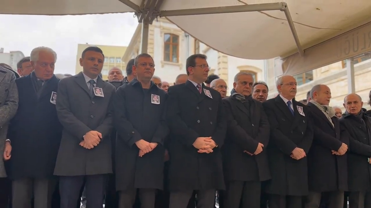 Kılıçdaroğlu, Özel ve İmamoğlu Aysel Öymen'in cenazesinde bir araya geldi
