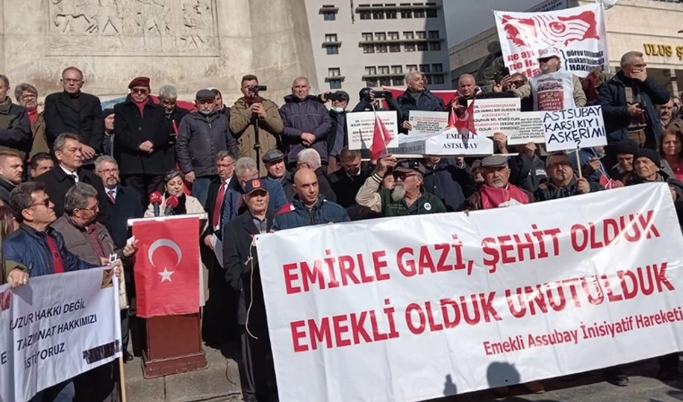 Emekli Astsubaylar, tazminat talebiyle Ankara'da bir araya geldi