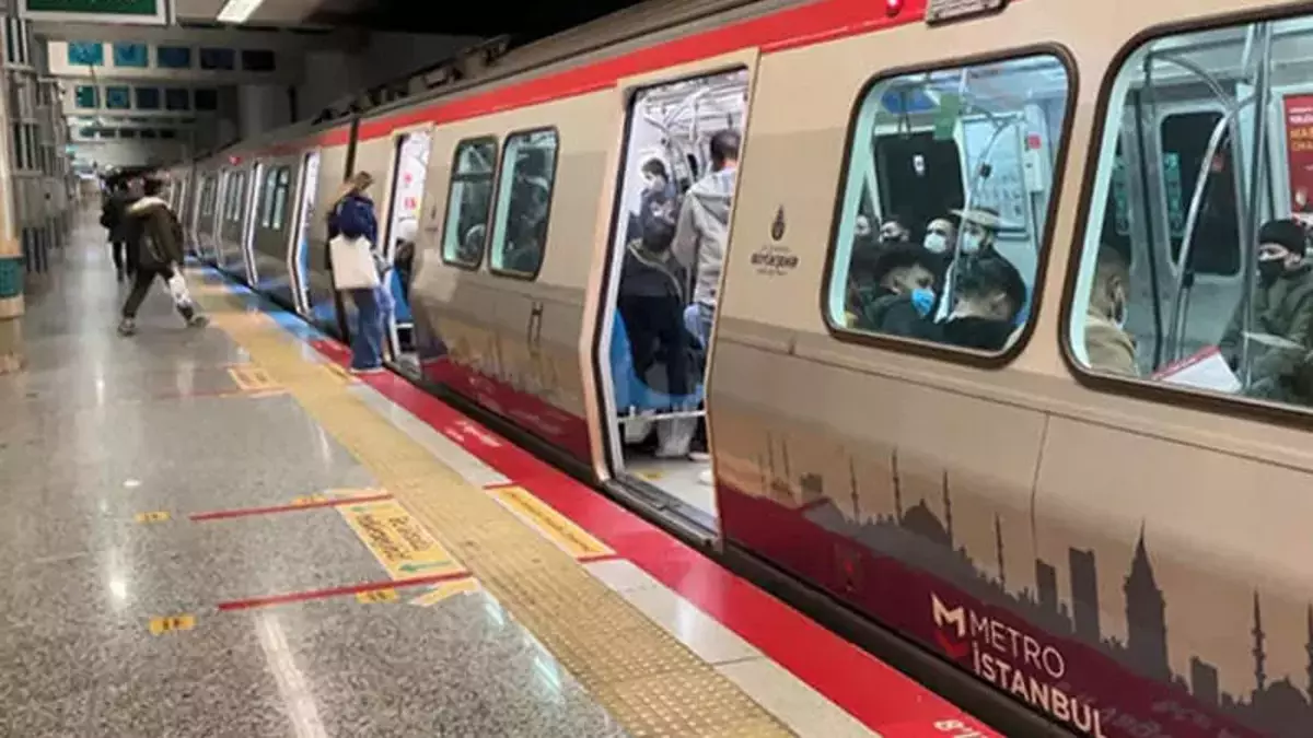 Metroya Galatasaray düzenlemesi