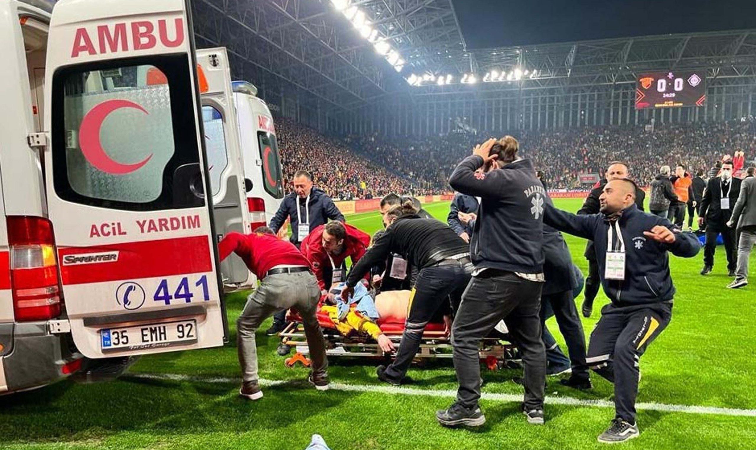 İzmir derbisindeki olaylara karışanlar 'maç seyir yasağı'nın kalkmasını talep ettiler
