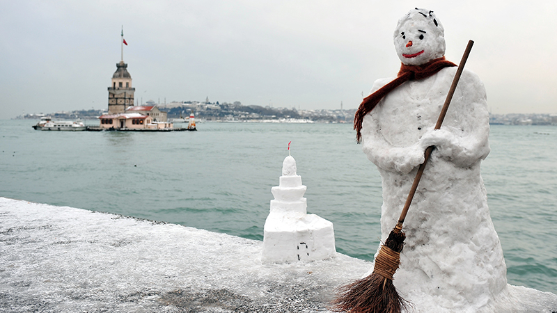 İstanbul'a neden kar yağmıyor? Meteoroloji uzmanı anlattı
