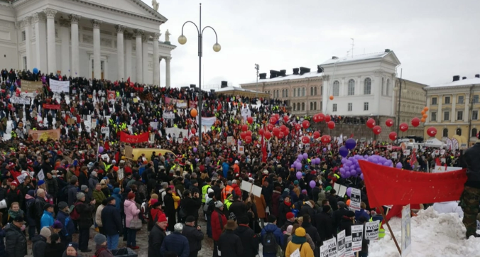 Finlandiya'da 300 bin işçi greve gidiyor