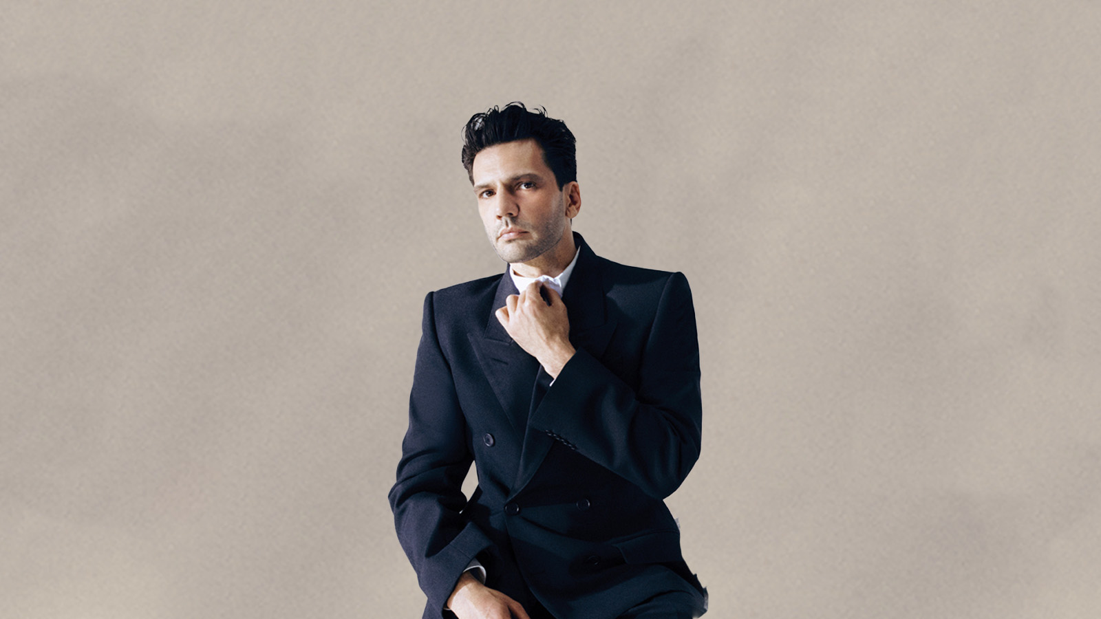 Kaan Urgancıoğlu, Selin Şekerci'nin öpüşme sahnesi açıklamasına yorum yaptı: Keyifli bir mevzu değil bu durum