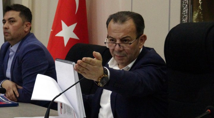 Tanju Özcan ile belediye meclis üyesi arasında tartışma: Zabıta müdürünü görevden aldı
