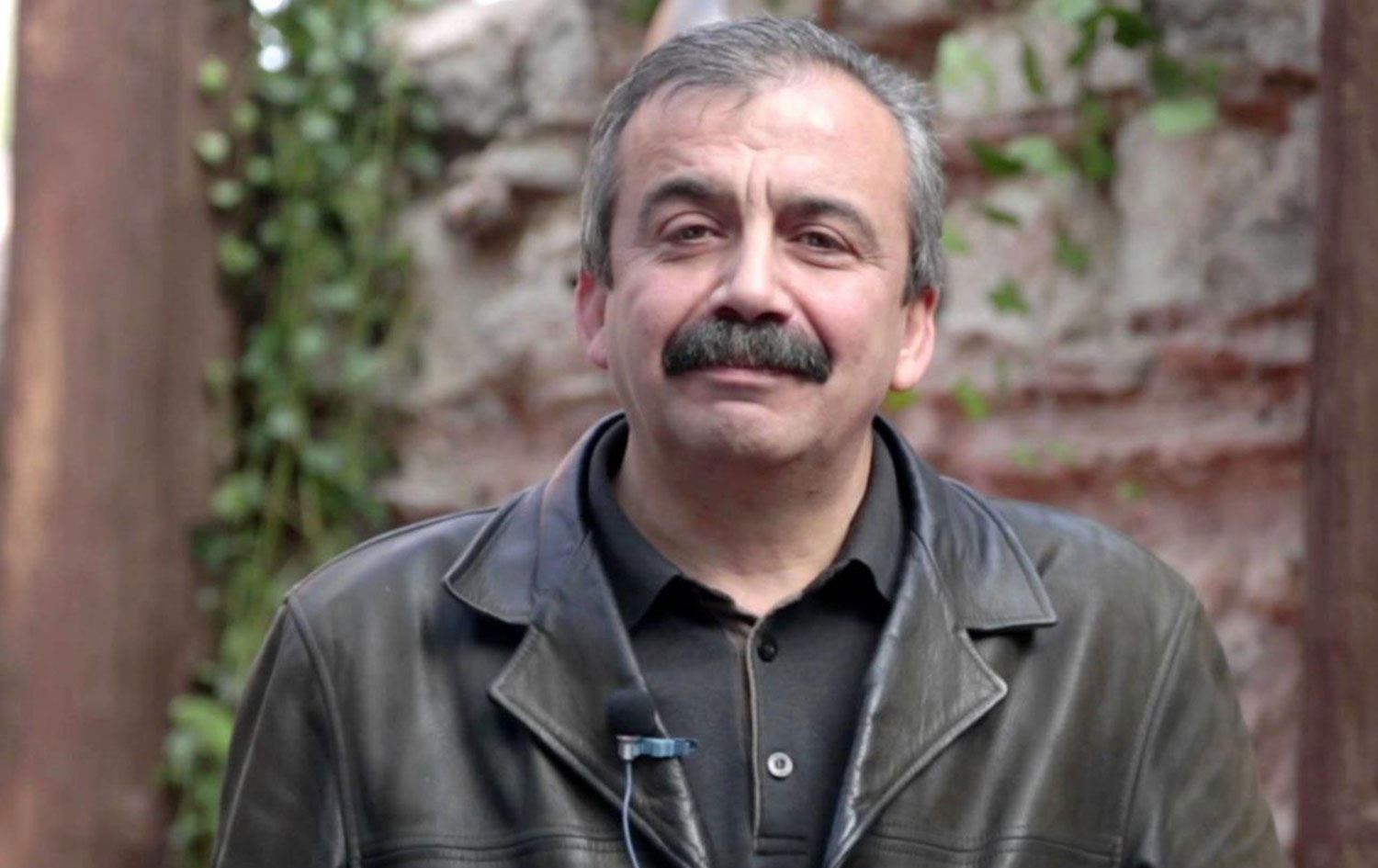 Sırrı Süreyya Önder İzmir iddiasına yanıt verdi: Partimiz karar verir
