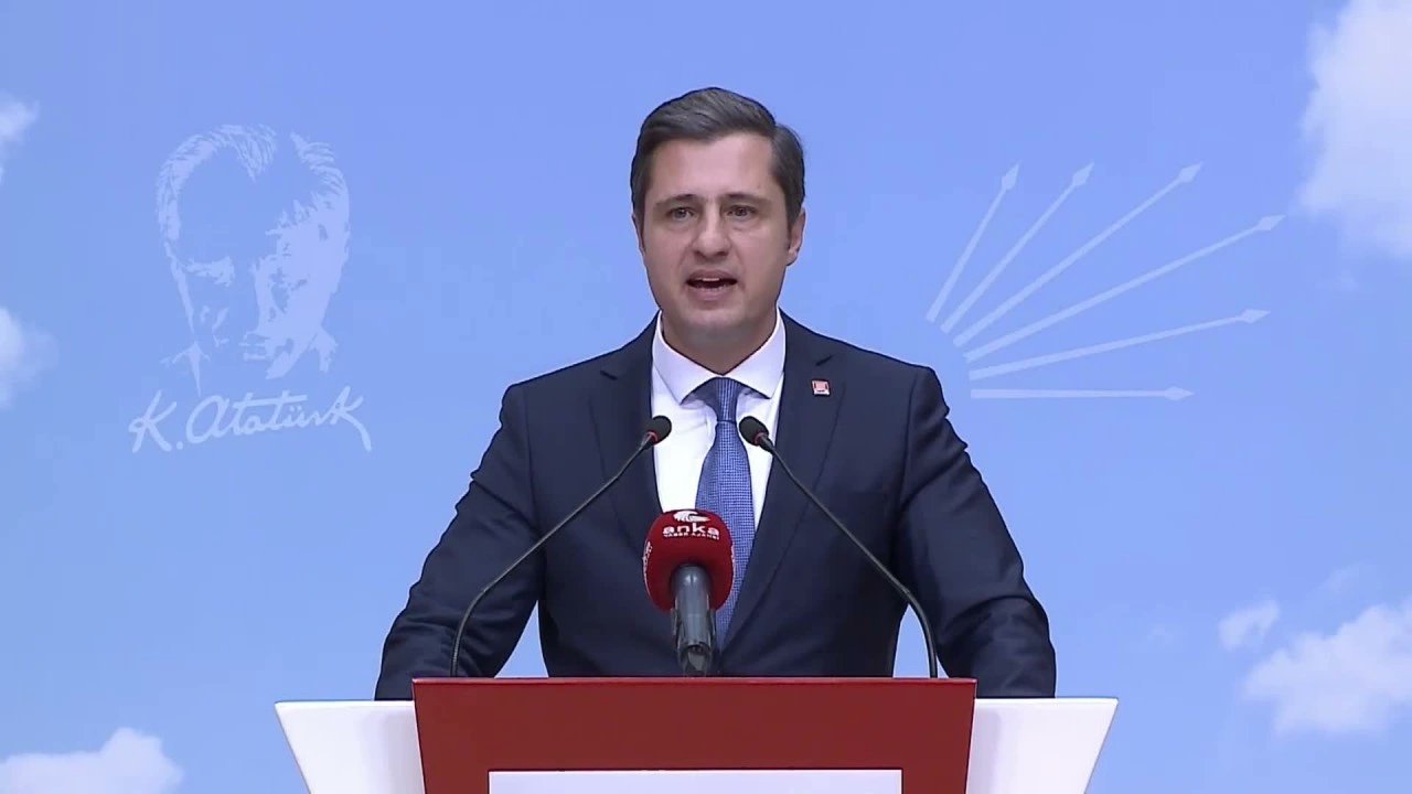 CHP yeni adaylarını belirliyor: Parti Sözcüsü Deniz Yücel konuşuyor